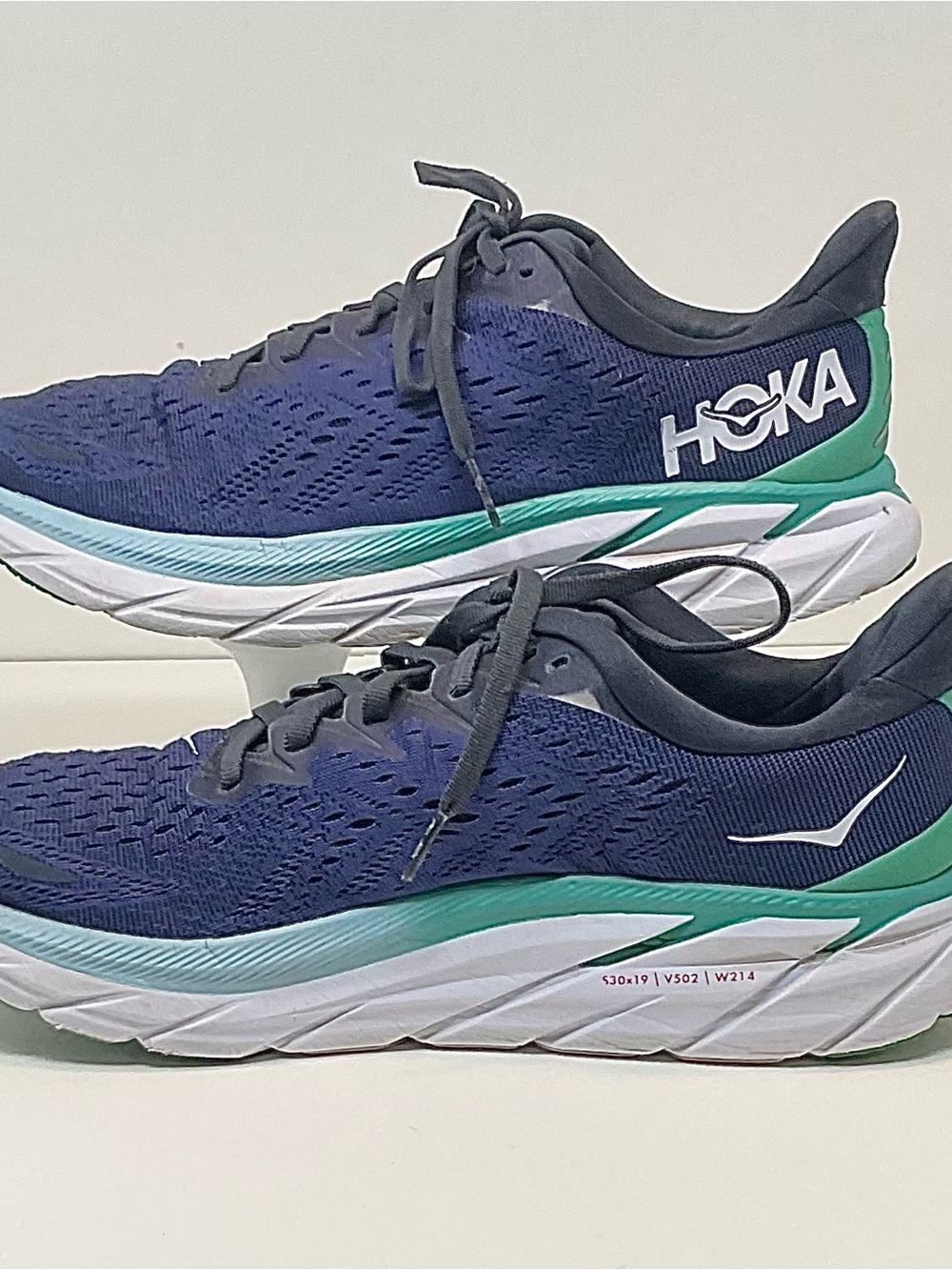 HOKA ONE 8 Clifton Women’s Running/Walking Shoe 9B Navy Blue/Scuba Blue -GOOD